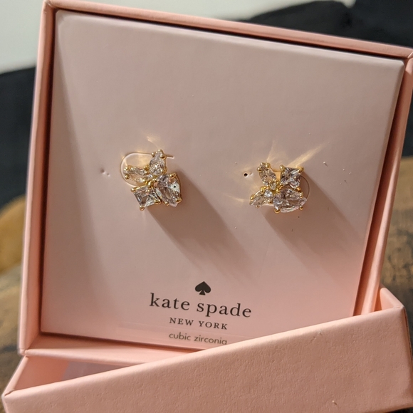 NWT Kate Spade Asymmetrical Stud Earrings So Sparkly! ❤️🤩 "Flying Colors" - Picture 5 of 6